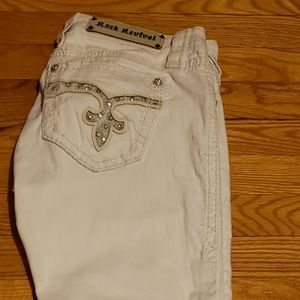 Rock Revival white capris